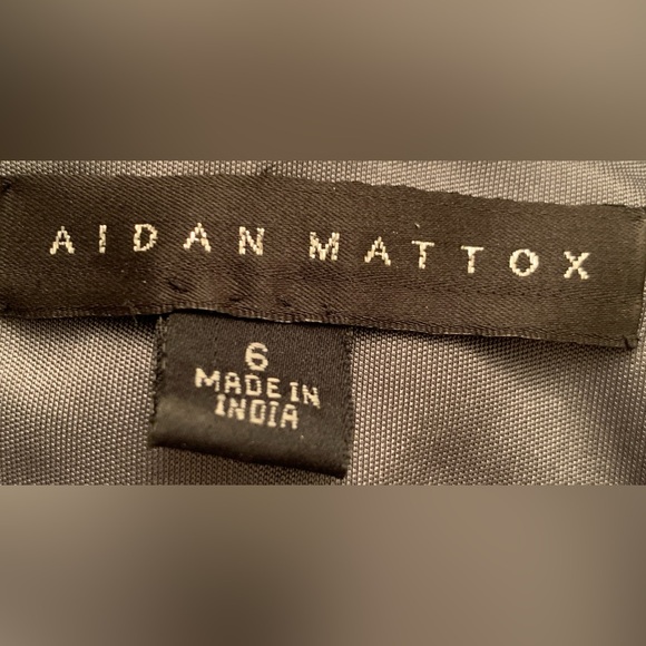 Aidan Mattox - Women's Bateau Neck Sequin & Beaded Midi Dress (grey/blk- size 6) - Picture 4 of 5